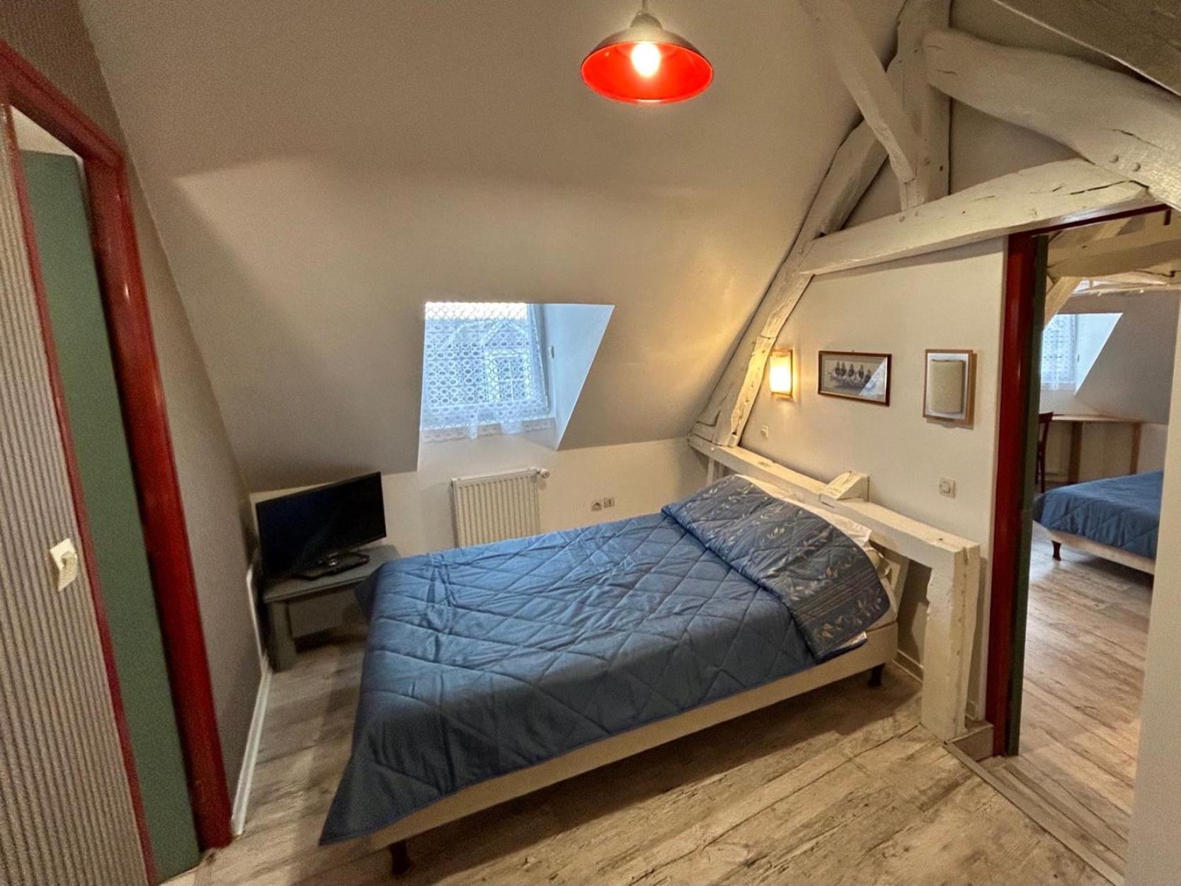 Chambres D'Hotes Du Colvert Forges-les-Eaux Eksteriør billede