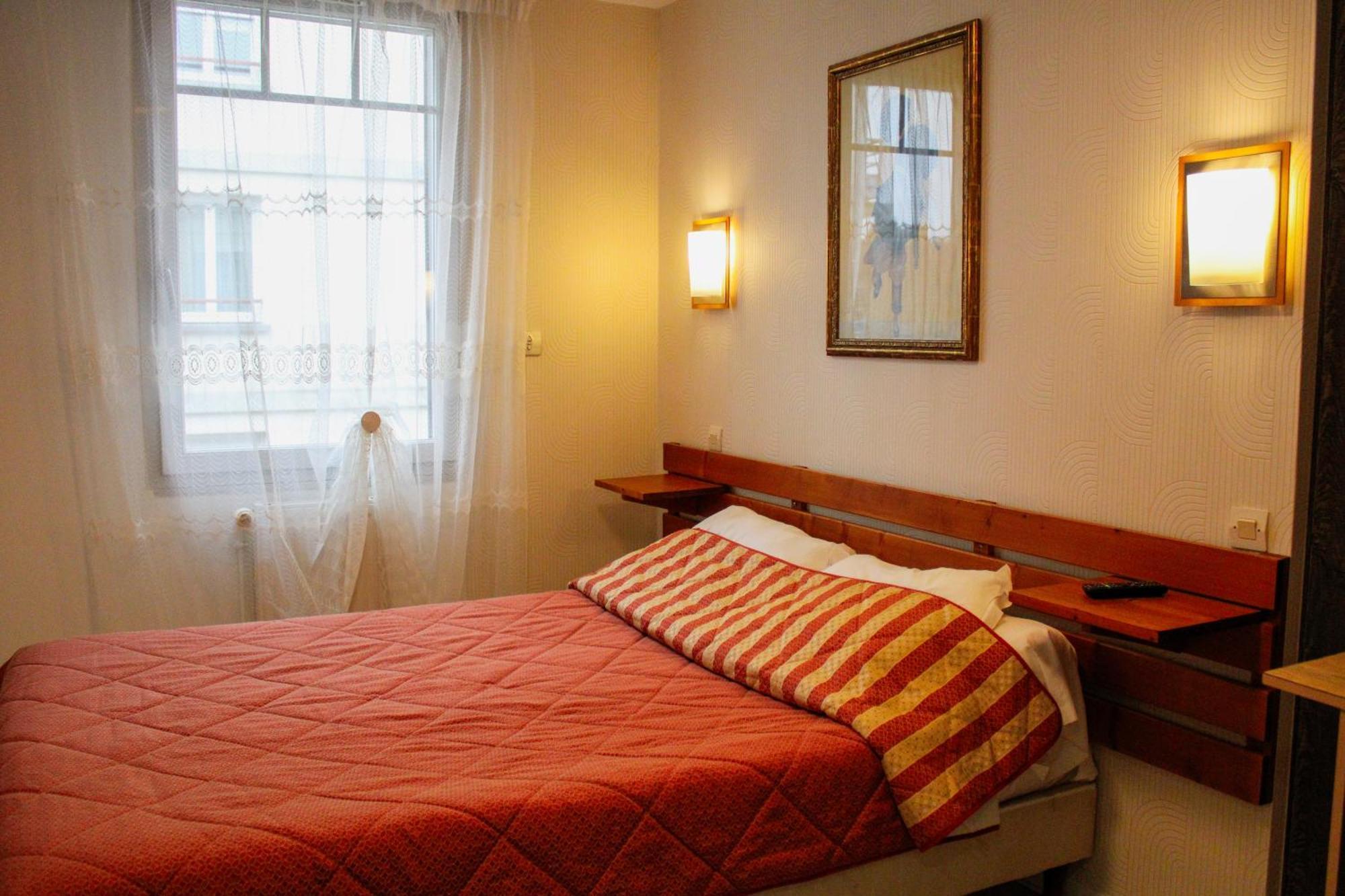 Chambres D'Hotes Du Colvert Forges-les-Eaux Eksteriør billede